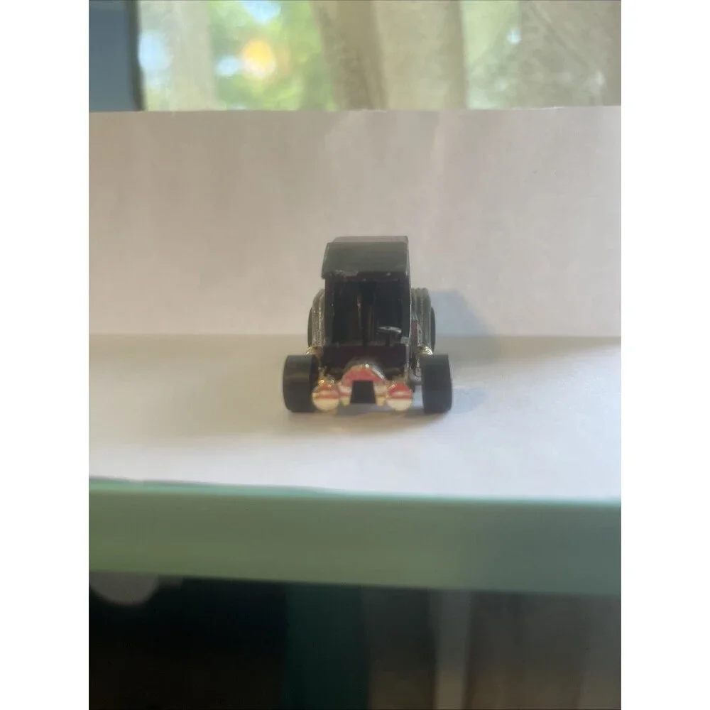Vin. Hot Wheels Black Wall  T-Totaller 1976 Black Made In Hong Kong